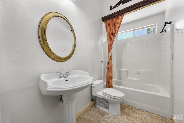 11808 Wethersfield St, Bakersfield, CA 93312 - bathroom featuring toilet and  shower combination
