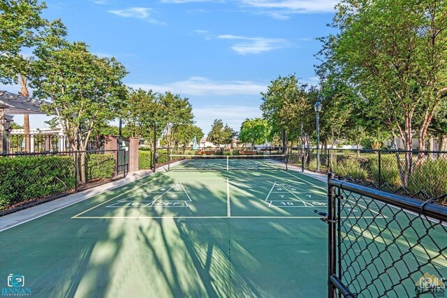 307 Coachman Way, Bakersfield, CA 93312 - photo 49