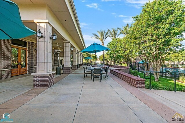 307 Coachman Way, Bakersfield, CA 93312 - photo 45
