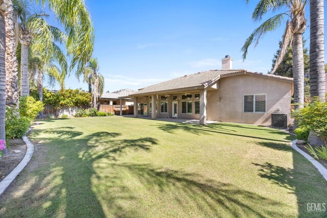 10611 Fishers Peak Dr, Bakersfield, CA 93312 - view of yard