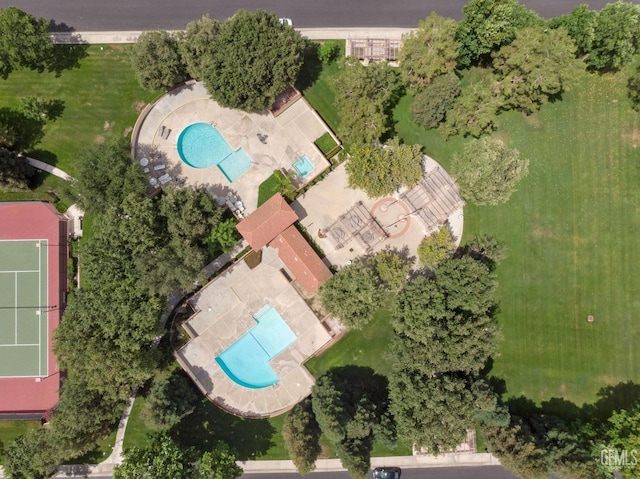 birds eye view of property