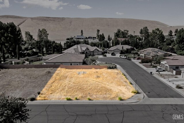 12101 Wildhorse Ave, Bakersfield, CA 93306