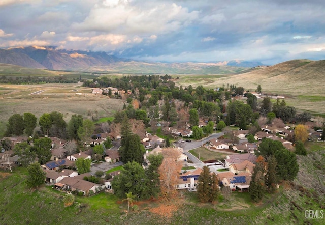 bird's eye view featuring a mountain view