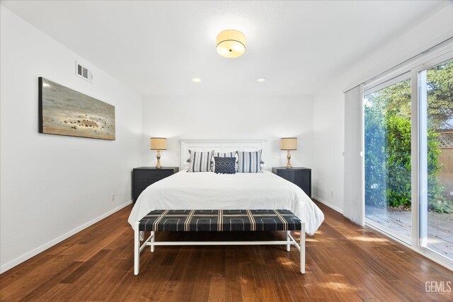 48 16th St, Cayucos, CA 93430 - bedroom featuring wood finished floors, access to exterior, and recessed lighting
