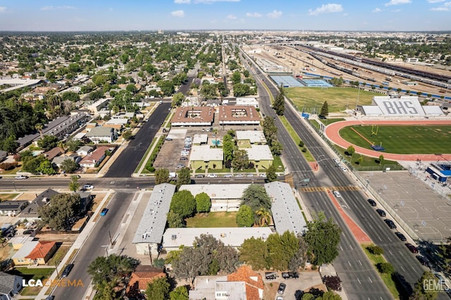1102 Oleander Ave, Bakersfield, CA 93304 - aerial view of property and surrounding area with a major roadway