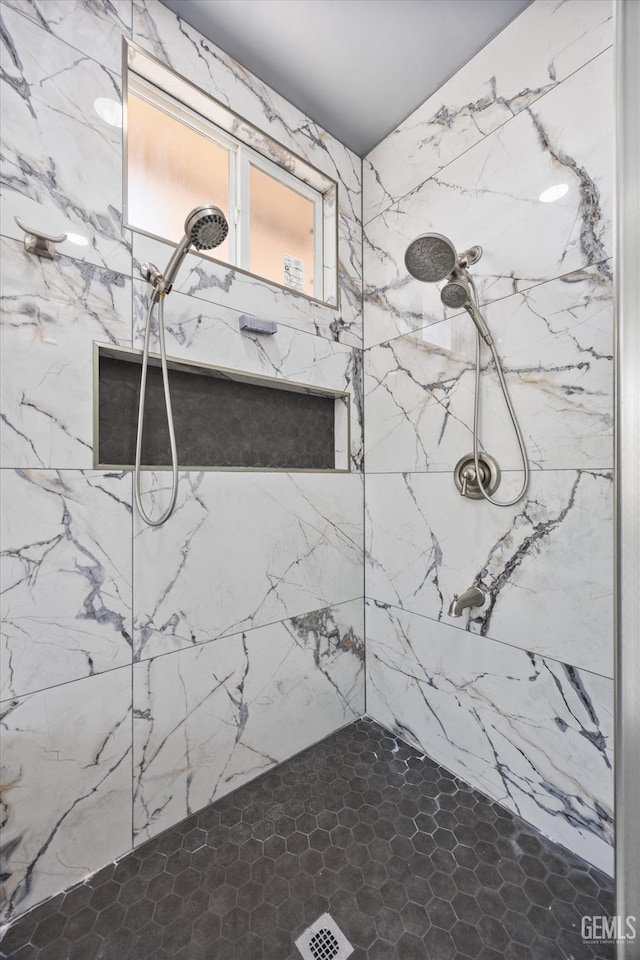 200 Justin Ct, Shafter, CA 93263 - bathroom with tiled shower