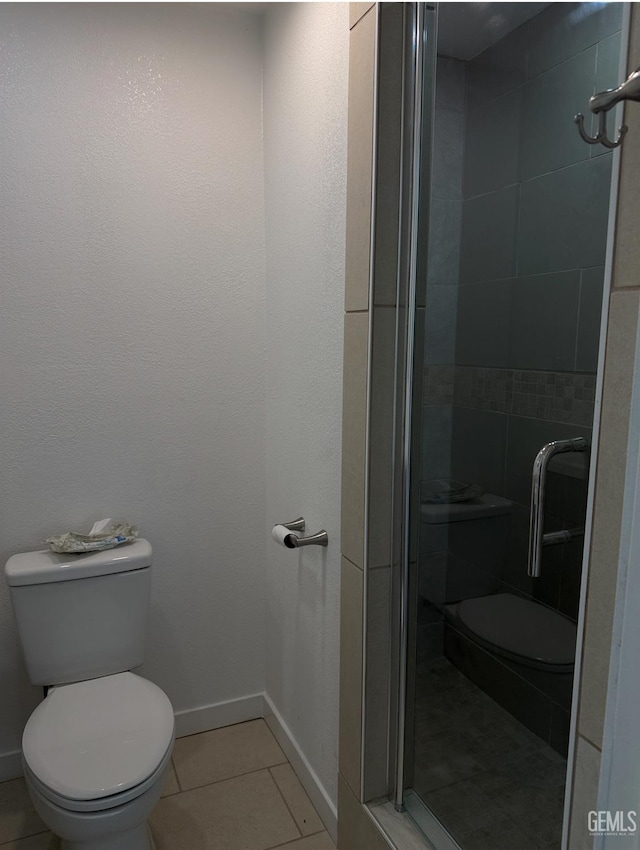 28112 Pond Rd, Wasco, CA 93280 - bathroom featuring tile patterned flooring and a shower stall