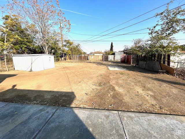 347 Northrup St, Bakersfield, CA 93307 - photo 17
