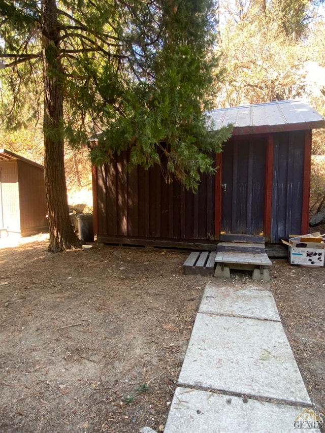 44212 Old Stage Rd, Posey, CA 93260 - view of yard featuring an outdoor structure