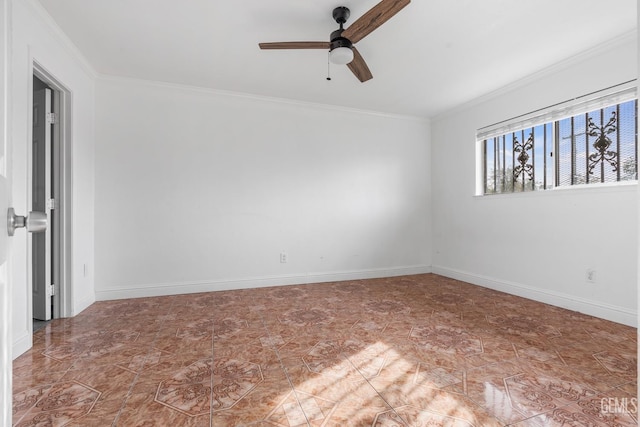 empty room featuring light tile patterned floors, ceiling fan, and ornamental molding