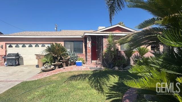 9317 Marvin St, Bakersfield, CA 93307 - photo 3