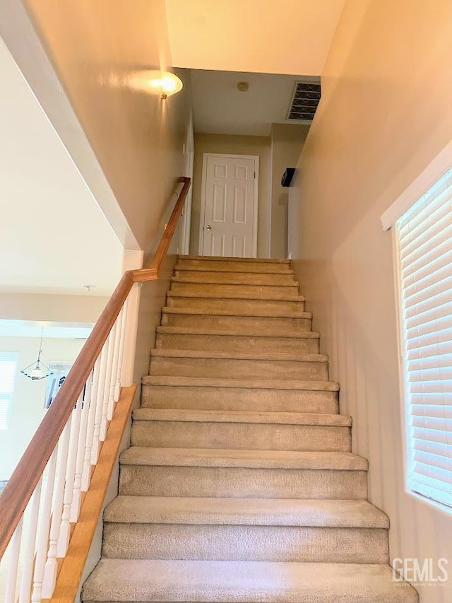 6622 Rimridge Way, Bakersfield, CA 93313 - view of stairs