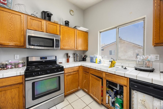 8408 Hemlock Ct, Bakersfield, CA 93311 - photo 17