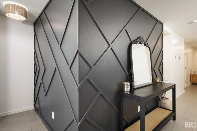 6028 Bogart Dr, Bakersfield, CA 93313 - detailed view of baseboards