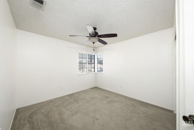 6008 Alderpointe St, Bakersfield, CA 93313 - carpeted spare room featuring ceiling fan and a textured ceiling
