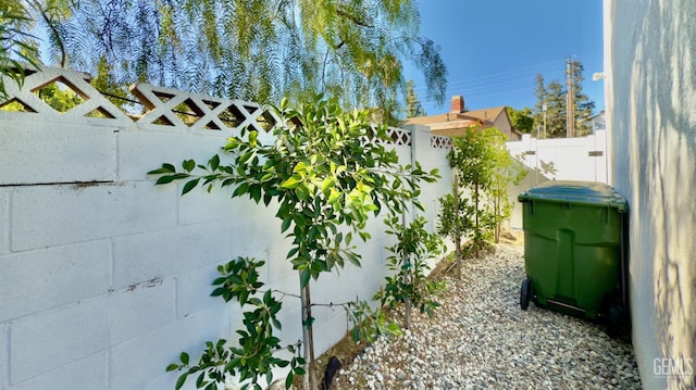11125 Glenoaks Blvd, Pacoima, CA 91331 - photo 29