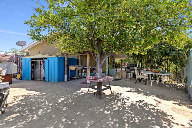 1012 Caroline Ct, Bakersfield, CA 93307 - photo 30