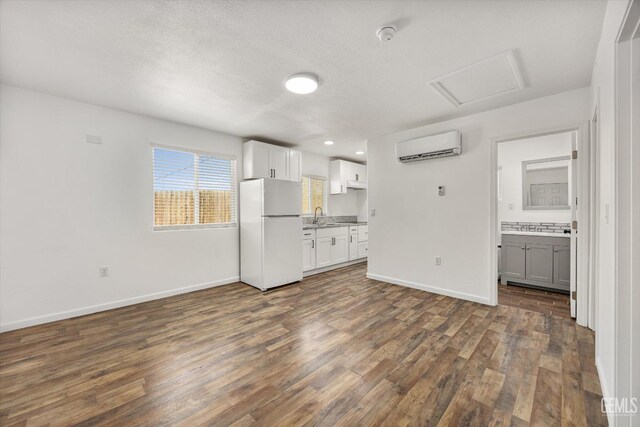 303 F St, Taft, CA 93268 - photo 24