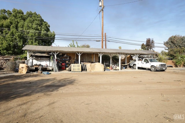 view of outbuilding