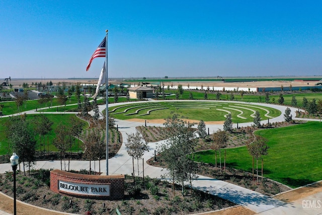 12706 Kinnick Ct, Bakersfield, CA 93311 - view of community featuring a water view