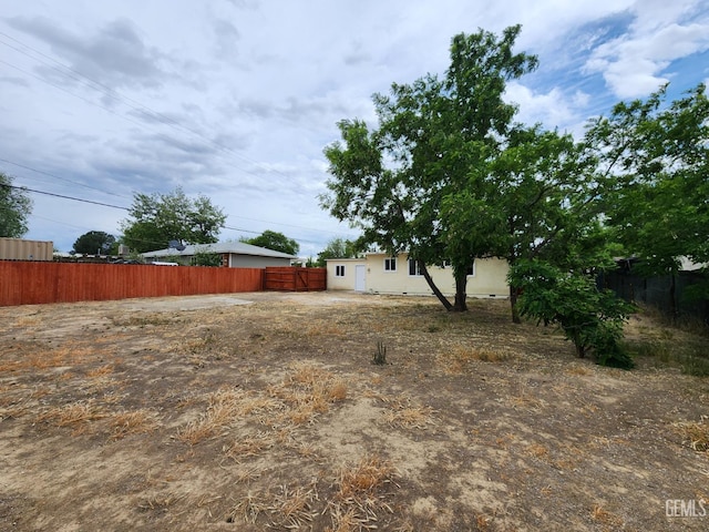 4856 Morales St, New Cuyama, CA 93254 - view of yard