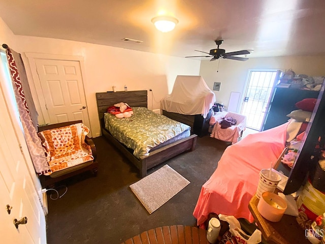 bedroom featuring ceiling fan