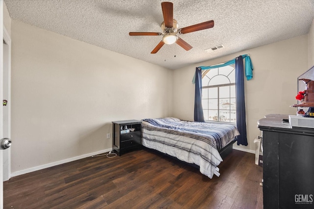1914 Hummingbird Ave, Delano, CA 93215 - bedroom with wood finished floors, baseboards, a textured ceiling, and ceiling fan