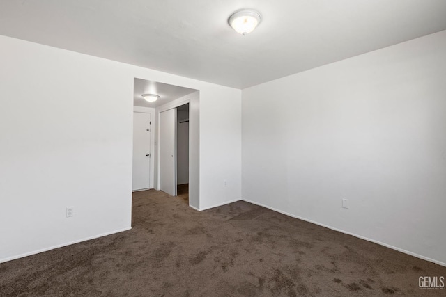 2310 B St, Bakersfield, CA 93301 - empty room featuring carpet and baseboards