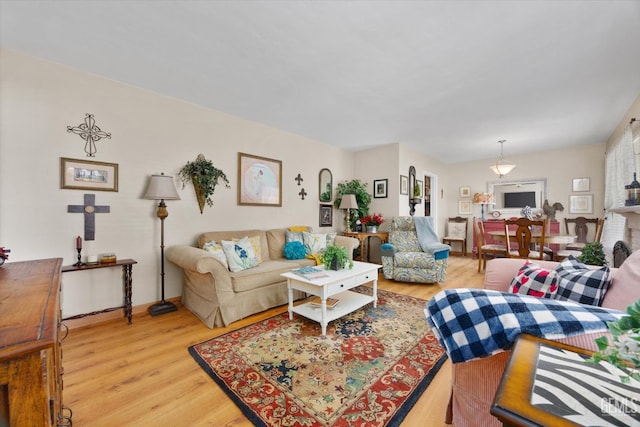 3808 Navajo Ave, Bakersfield, CA 93309 - living area featuring light wood-style flooring