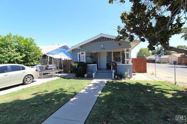 229 Washington Ave, Bakersfield, CA 93308 - photo 2