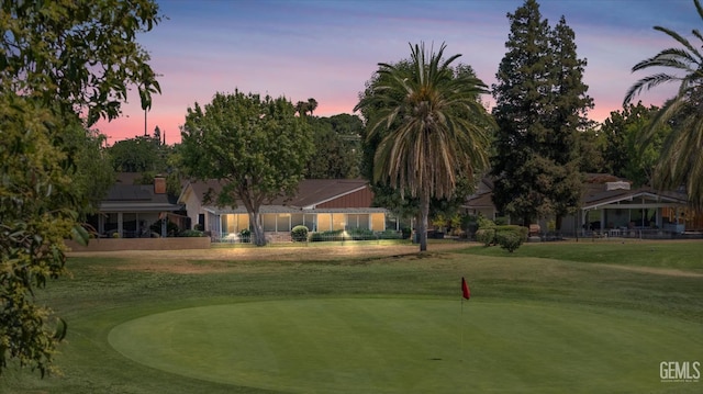 6309 Desert Hills Ave, Bakersfield, CA 93309 - view of home's community featuring a putting area and golf course view