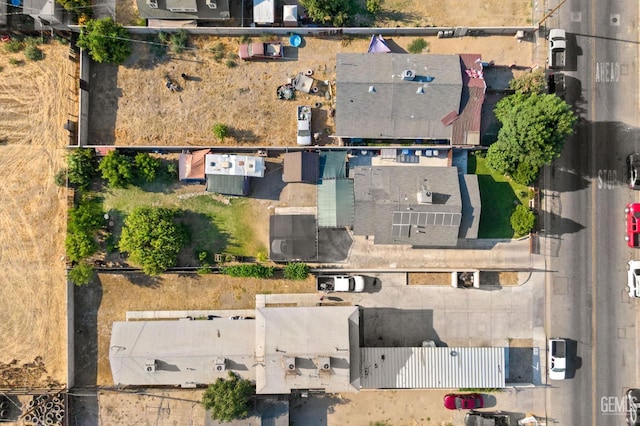 109 S King St, Bakersfield, CA 93307 - photo 40