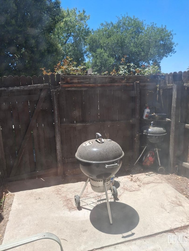 6021 Almendra Ave Unit B, Bakersfield, CA 93309 - photo 9