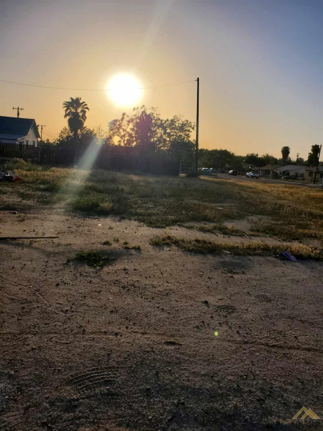 2314 River Blvd, Bakersfield, CA 93305 - photo 2