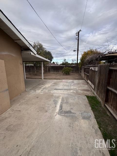 exterior space featuring a patio