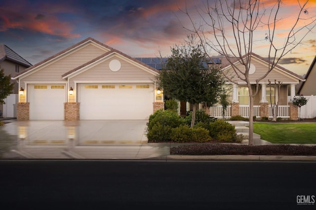 view of front facade with a garage