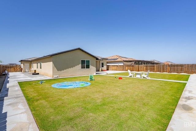 1215 Brookline Ln, Bakersfield, CA 93314 - view of yard featuring a patio
