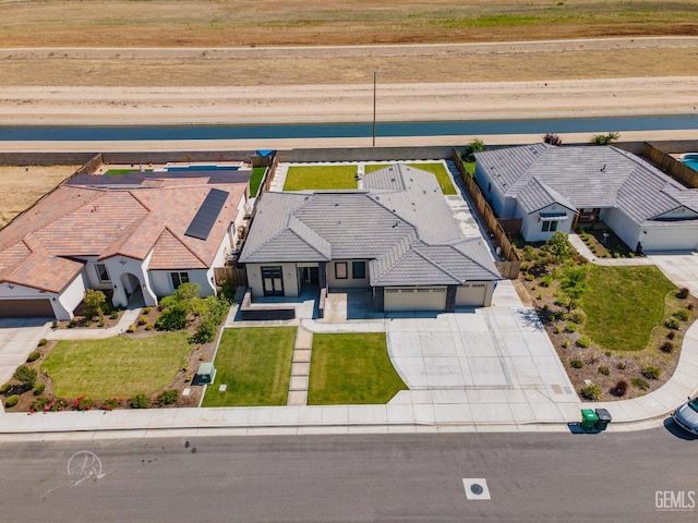 1215 Brookline Ln, Bakersfield, CA 93314 - aerial view of property and surrounding area featuring a nearby body of water