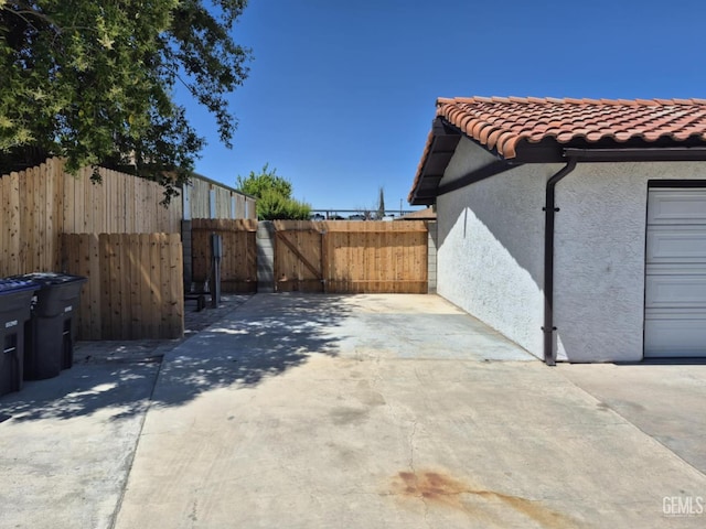 1109 Bell Ave, Taft, CA 93268 - view of patio / terrace