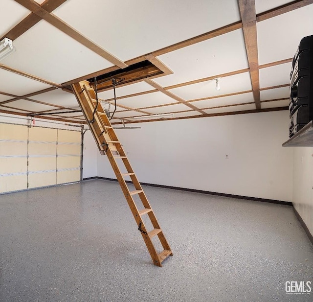 1109 Bell Ave, Taft, CA 93268 - garage featuring baseboards