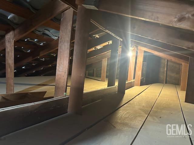1109 Bell Ave, Taft, CA 93268 - view of attic