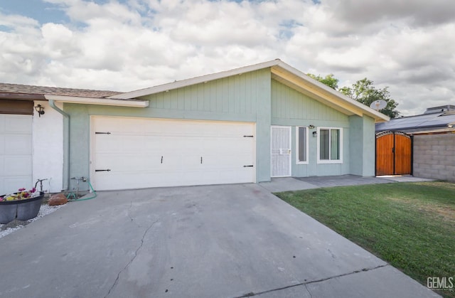 2612 Piper Ct, Bakersfield, CA 93306 - photo 7