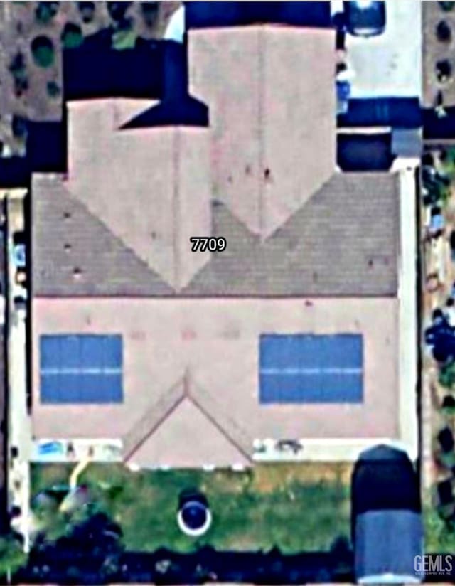 7709 Bristol Spring Ave, Bakersfield, CA 93313 - photo 54