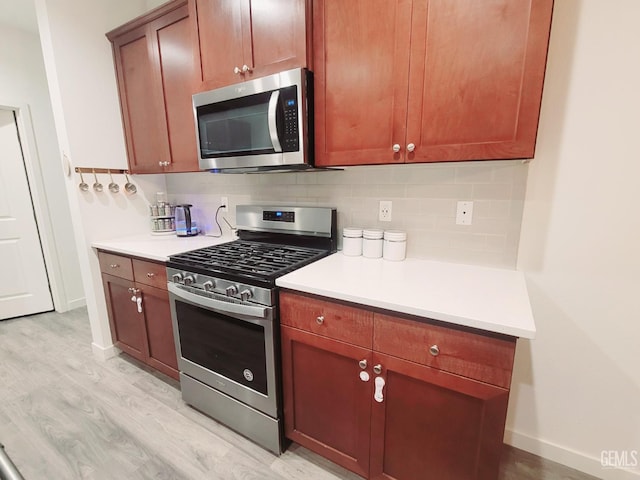 7709 Bristol Spring Ave, Bakersfield, CA 93313 - photo 12