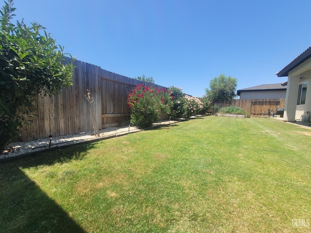 7709 Bristol Spring Ave, Bakersfield, CA 93313 - photo 51