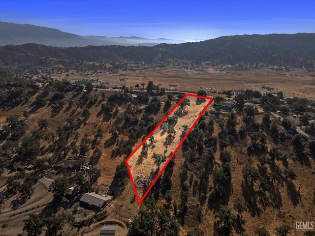 26981 Oakflat Dr, Tehachapi, CA 93561