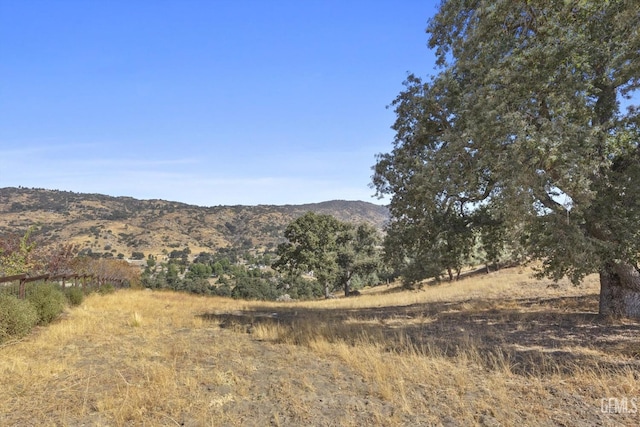 26981 Oakflat Dr, Tehachapi, CA 93561