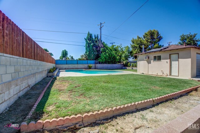 1825 Camino Primavera, Bakersfield, CA 93306 - view of fenced backyard