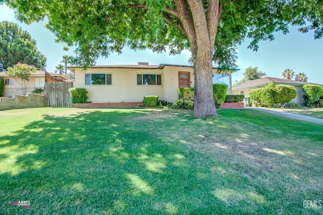 1825 Camino Primavera, Bakersfield, CA 93306 - view of front of property featuring stucco siding