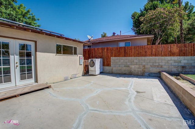 1825 Camino Primavera, Bakersfield, CA 93306 - view of patio with french doors